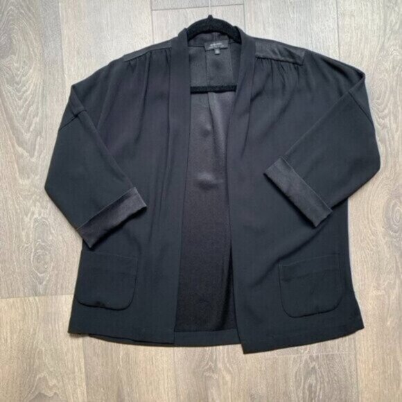 Aritzia Babaton Black Oversized Blazer Kimono Open front Unstructured Size XS - Picture 4 of 16